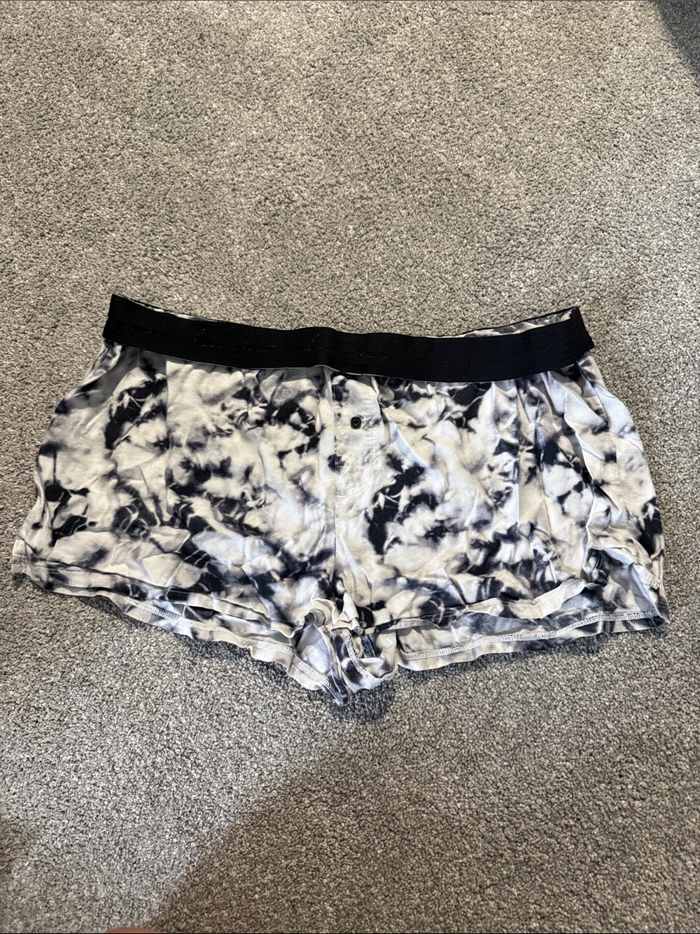 Victoria’s Secret PINK Tie-Dye Lounge Shorts - Black & White